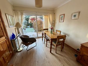 Dining Room- click for photo gallery